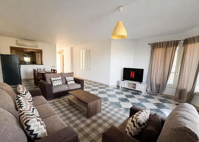 3bdr Beachside In Einbay Sokhna L Golf View Ajn-Szuhna