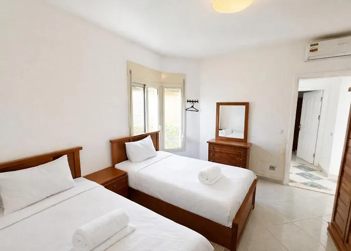 Alpesi faház 3bdr Beachside In Einbay Sokhna L Golf View